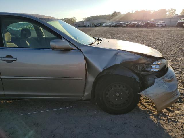 Photo 9 from auction – 2003 TOYOTA CAMRY LE with VIN 4T1BE32K83U647782