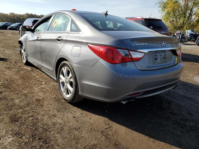 Photo 3 from auction – 2011 HYUNDAI SONATA SE with VIN 5NPEC4AC2BH180617