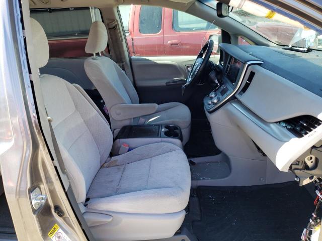 Photo 5 from auction – 2017 TOYOTA SIENNA LE with VIN 5TDKZ3DC8HS896707