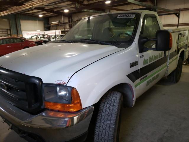 Photo 2 from auction – 2000 FORD F350 SRW S with VIN 1FTSF30F5YEE04570
