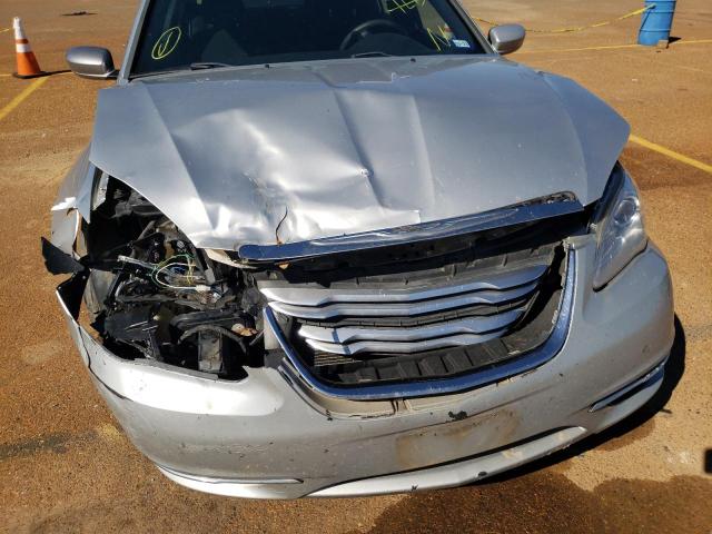Photo 9 from auction – 2012 CHRYSLER 200 LX with VIN 1C3CCBAB1CN127321