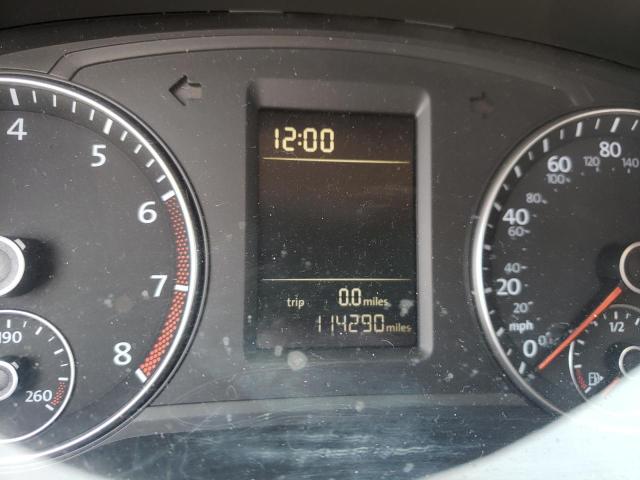 Photo 8 from auction – 2012 VOLKSWAGEN PASSAT S with VIN 1VWAP7A32CC090575