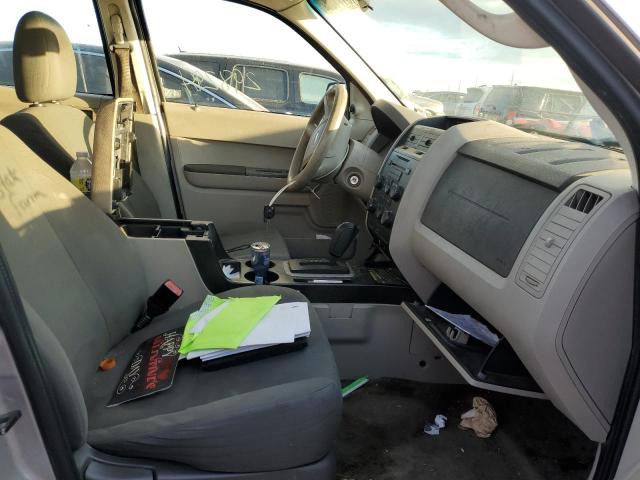 Photo 5 from auction – 2011 FORD ESCAPE XLS with VIN 1FMCU0C71BKC05839