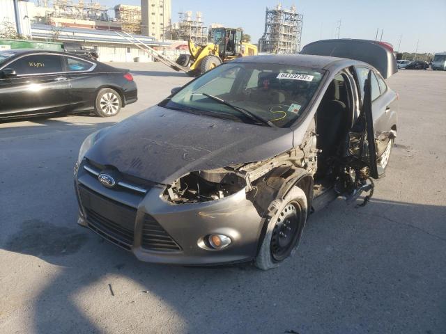 Photo 2 from auction – 2012 FORD FOCUS SE with VIN 1FAHP3F25CL433332