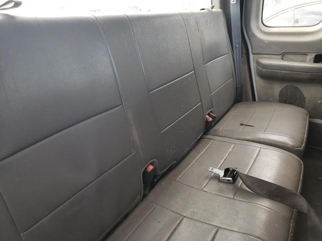 Photo 6 from auction – 2004 FORD F-150 HERI with VIN 2FTRX17234CA90758