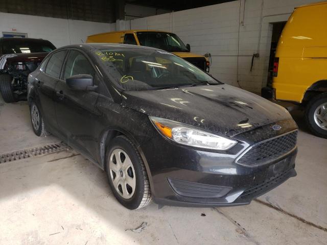 FORD FOCUS S 2015 with VIN 1FADP3E21FL375031 - Photo from auction