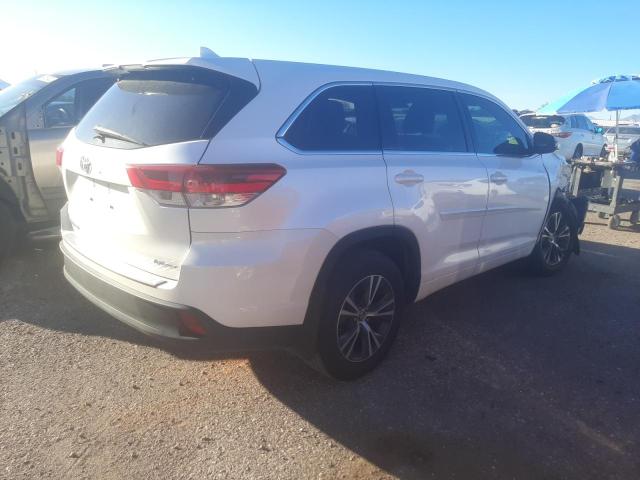 Photo 4 from auction – 2017 TOYOTA HIGHLANDER with VIN 5TDBZRFH7HS461480