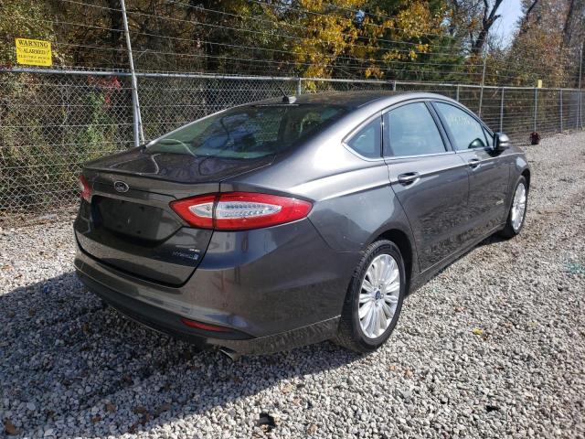 Photo 4 from auction – 2016 FORD FUSION SE with VIN 3FA6P0LU5GR313159