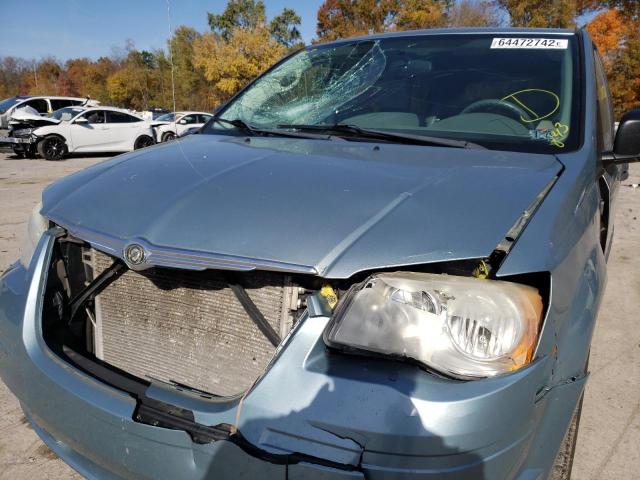 Photo 9 from auction – 2008 CHRYSLER TOWN & COU with VIN 2A8HR44H08R818869