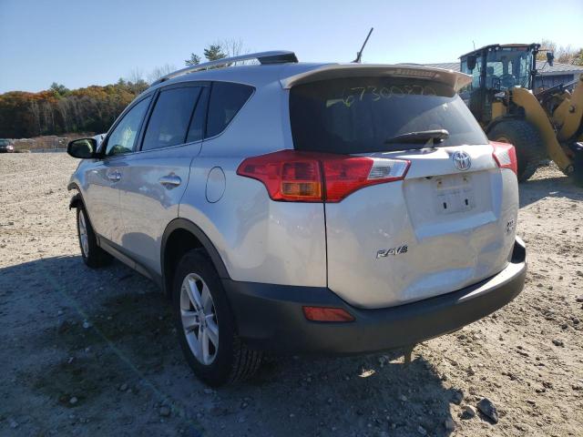 Photo 3 from auction – 2014 TOYOTA RAV4 XLE with VIN JTMRFREV0ED073853