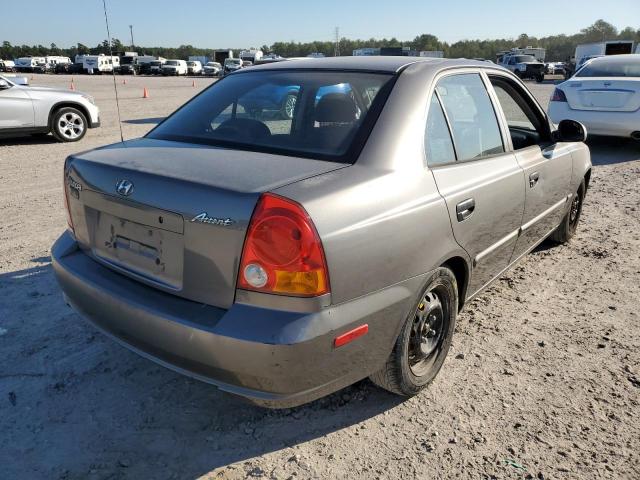 Photo 4 from auction – 2005 HYUNDAI ACCENT GL with VIN KMHCG45C75U643721