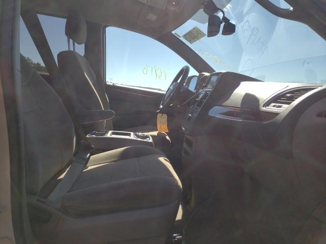 Photo 5 from auction – 2011 CHRYSLER TOWN & COU with VIN 2A4RR5DG0BR704932