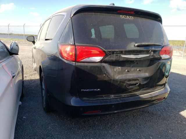Photo 3 from auction – 2017 CHRYSLER PACIFICA L with VIN 2C4RC1CG2HR512311