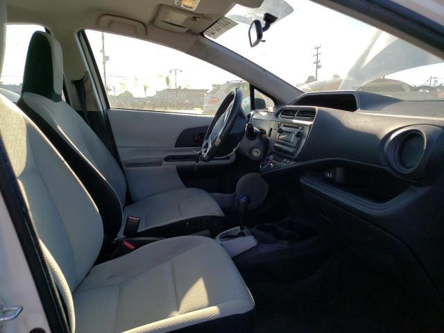 Photo 5 from auction – 2014 TOYOTA PRIUS C with VIN JTDKDTB39E1574037