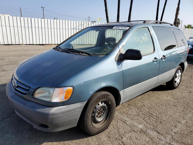 Photo 2 from auction – 2002 TOYOTA SIENNA CE with VIN 4T3ZF19C22U487208