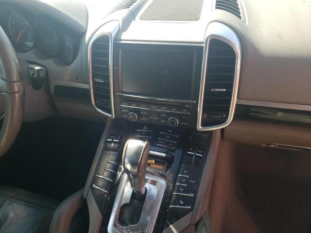 Photo 9 from auction – 2011 PORSCHE CAYENNE with VIN WP1AA2A28BLA02768