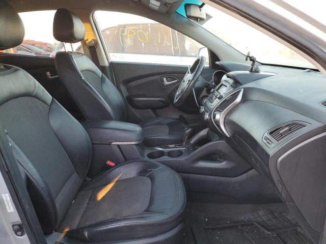 Photo 5 from auction – 2012 HYUNDAI TUCSON GLS with VIN KM8JUCAC1CU451210