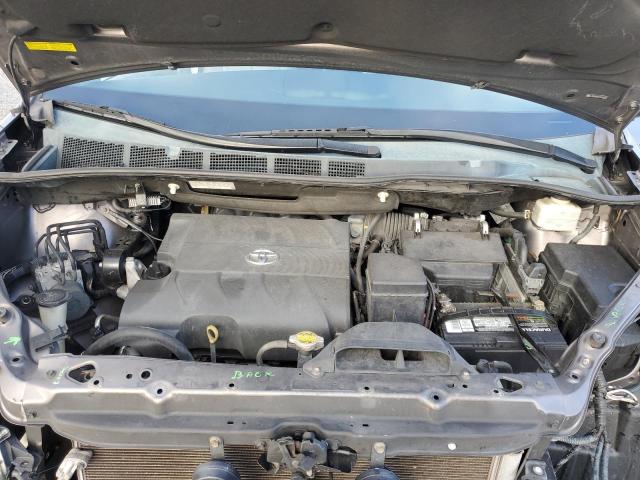 Photo 7 from auction – 2013 TOYOTA SIENNA XLE with VIN 5TDYK3DC4DS290250