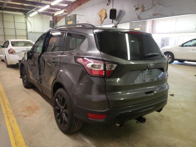Photo 3 from auction – 2017 FORD ESCAPE SE with VIN 1FMCU0GDXHUD48768
