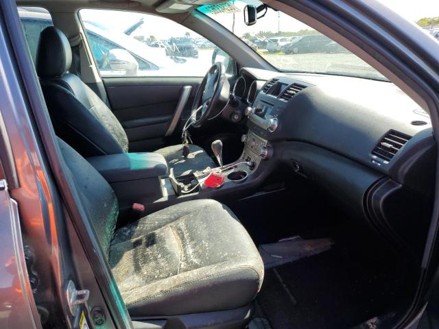 Photo 5 from auction – 2011 TOYOTA HIGHLANDER with VIN 5TDBK3EH8BS043603