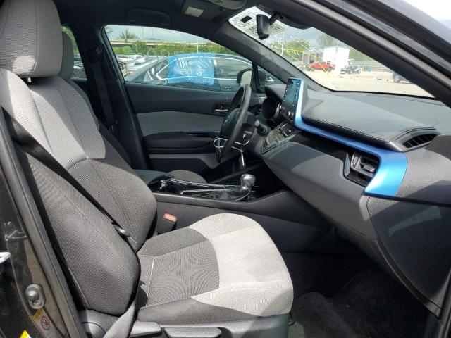 Photo 5 from auction – 2019 TOYOTA C-HR XLE with VIN NMTKHMBX6KR075271