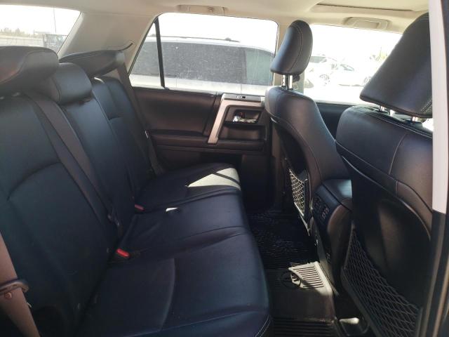 Photo 6 from auction – 2019 TOYOTA 4RUNNER SR with VIN JTEBU5JR6K5616410
