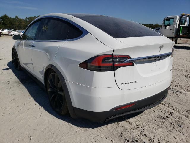 Photo 3 from auction – 2016 TESLA MODEL X with VIN 5YJXCBE47GFS00365