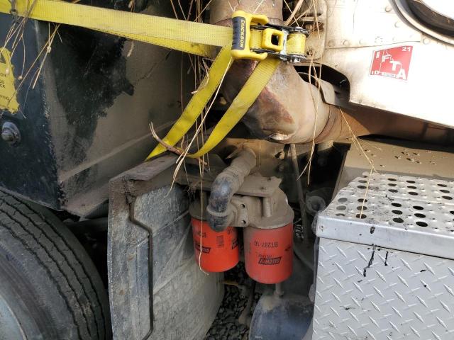 Photo 6 from auction – 2005 FREIGHTLINER CONVENTION with VIN 1FVHALCV35DV54291