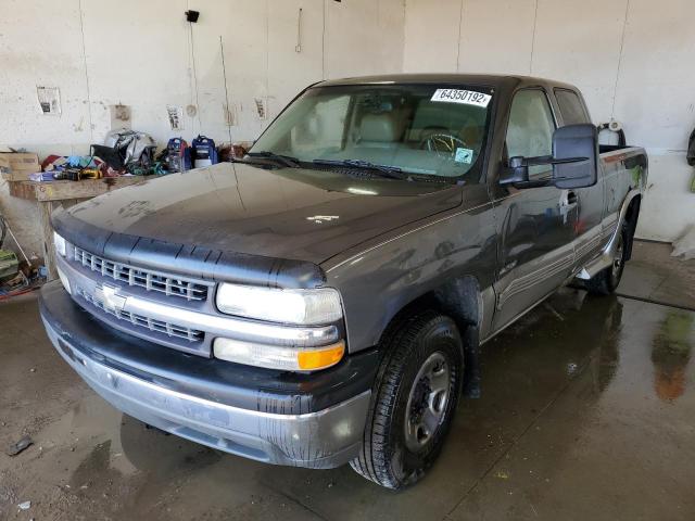 Photo 2 from auction – 2000 CHEVROLET SILVERADO with VIN 1GCFC29U6YE411677