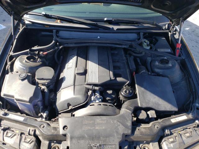 Photo 7 from auction – 2002 BMW 325 CI with VIN WBABN33462PG58734