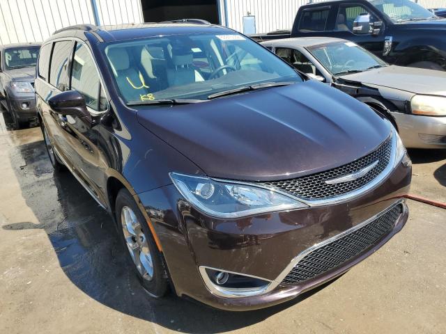 CHRYSLER PACIFICA T 2017 with VIN 2C4RC1BG3HR689144 - Photo from auction
