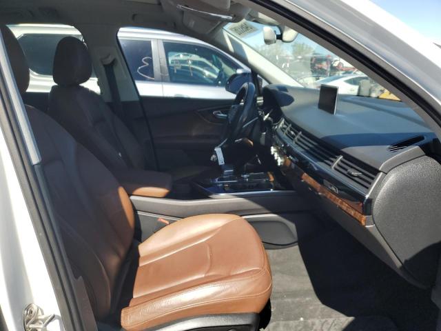 Photo 5 from auction – 2017 AUDI Q7 PREMIUM with VIN WA1LAAF76HD015122