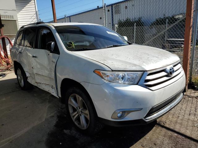 TOYOTA HIGHLANDER 2013 with VIN 5TDDK3EH3DS187636 - Photo from auction