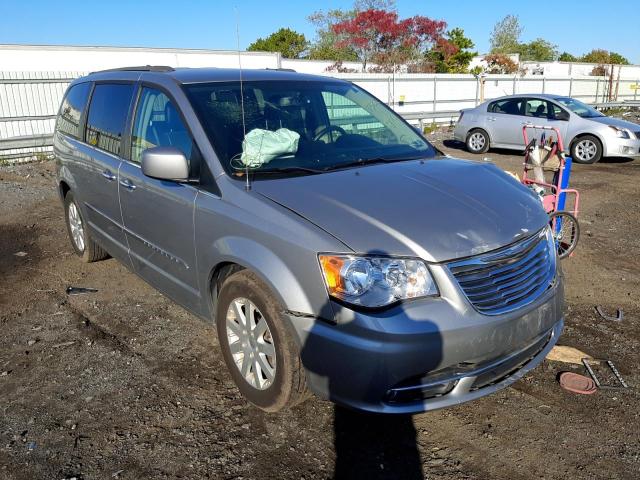 CHRYSLER TOWN & COU 2015 with VIN 2C4RC1BG9FR629074 - Photo from auction