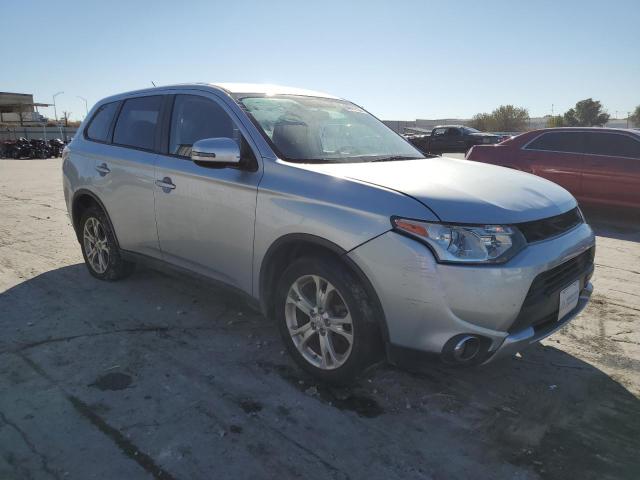 MITSUBISHI OUTLANDER 2015 with VIN JA4AD3A38FZ011216 - Photo from auction