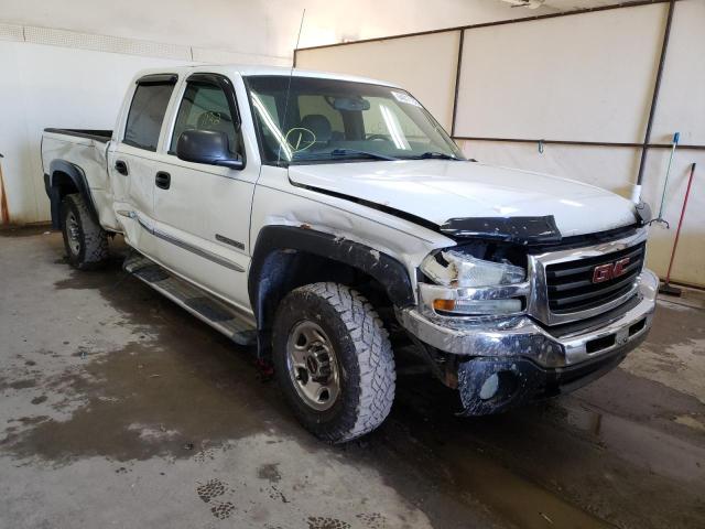 GMC SIERRA C25 2004 with VIN 1GTGC23U64F104043 - Photo from auction