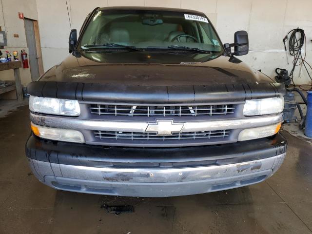 Photo 9 from auction – 2000 CHEVROLET SILVERADO with VIN 1GCFC29U6YE411677