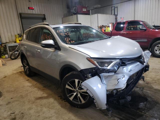 TOYOTA RAV4 XLE 2017 with VIN 2T3RFREV1HW544142 - Photo from auction