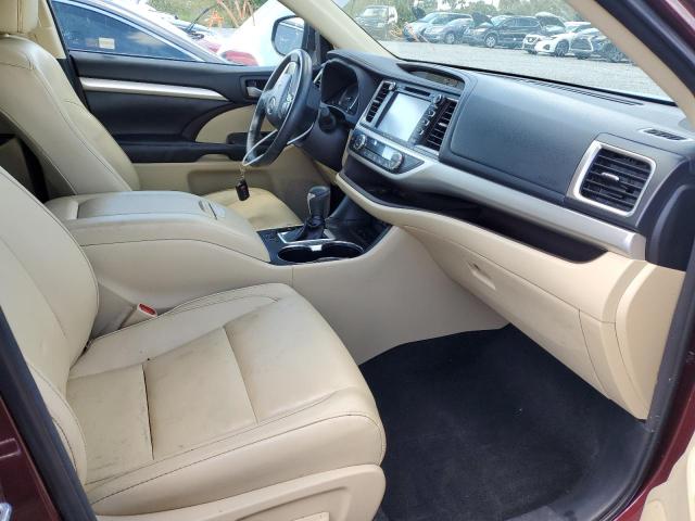 Photo 5 from auction – 2018 TOYOTA HIGHLANDER with VIN 5TDKZRFH3JS247088