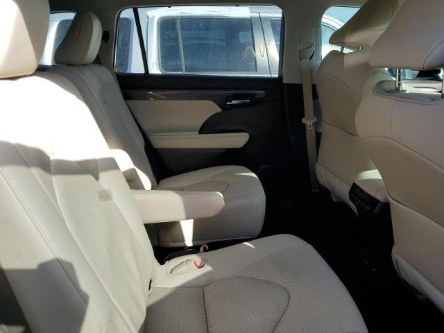Photo 6 from auction – 2021 TOYOTA HIGHLANDER with VIN 5TDDZRBH6MS120578