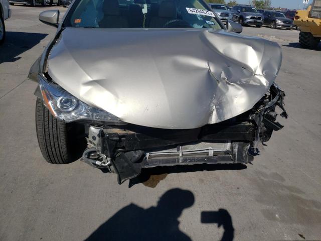 Photo 9 from auction – 2016 TOYOTA CAMRY LE with VIN 4T4BF1FK3GR552571