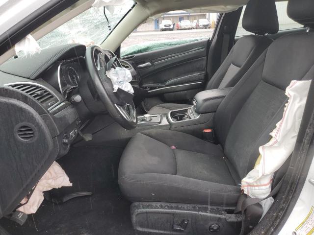 Photo 5 from auction – 2019 CHRYSLER 300 TOURIN with VIN 2C3CCAAG5KH609934