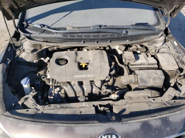 Photo 7 from auction – 2017 KIA FORTE LX with VIN 3KPFL4A75HE068639