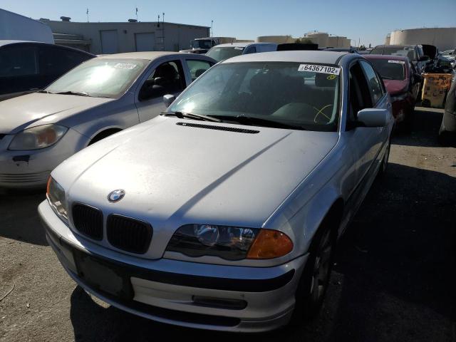 Photo 2 from auction – 2001 BMW 3 SERIES with VIN WBAAV33441FU81159