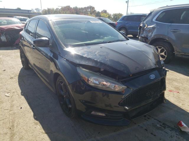 FORD FOCUS ST 2017 with VIN 1FADP3L93HL282286 - Photo from auction