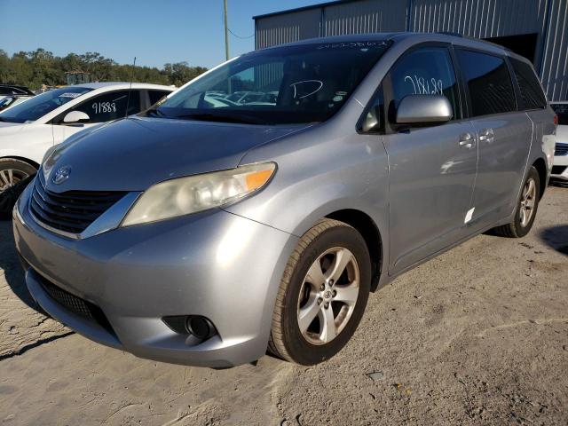 Photo 2 from auction – 2012 TOYOTA SIENNA LE with VIN 5TDKK3DC4CS241845