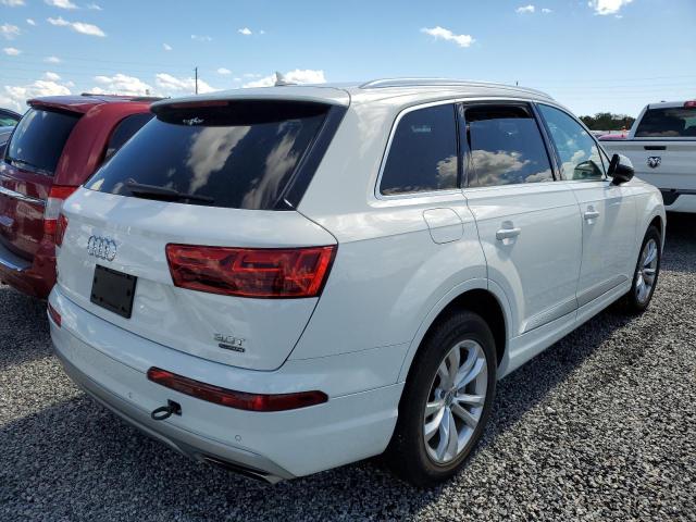 Photo 4 from auction – 2018 AUDI Q7 PREMIUM with VIN WA1LAAF79JD036519
