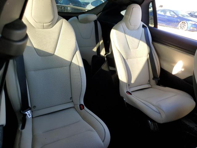 Photo 6 from auction – 2022 TESLA MODEL X with VIN 7SAXCBE61NF331955