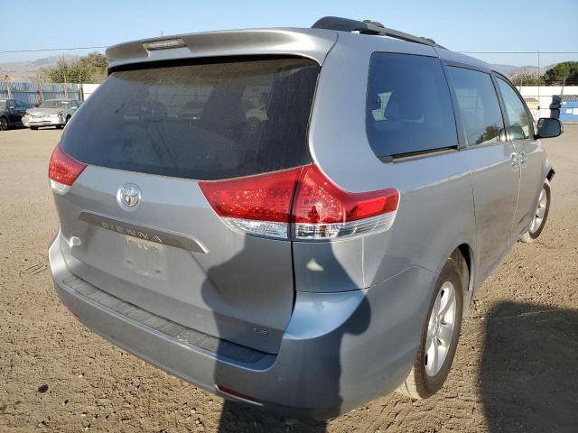 Photo 4 from auction – 2013 TOYOTA SIENNA LE with VIN 5TDKK3DC1DS362673