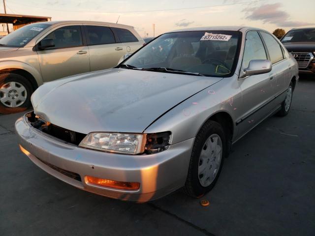 Photo 2 from auction – 1997 HONDA ACCORD LX with VIN JHMCD5634VC015976